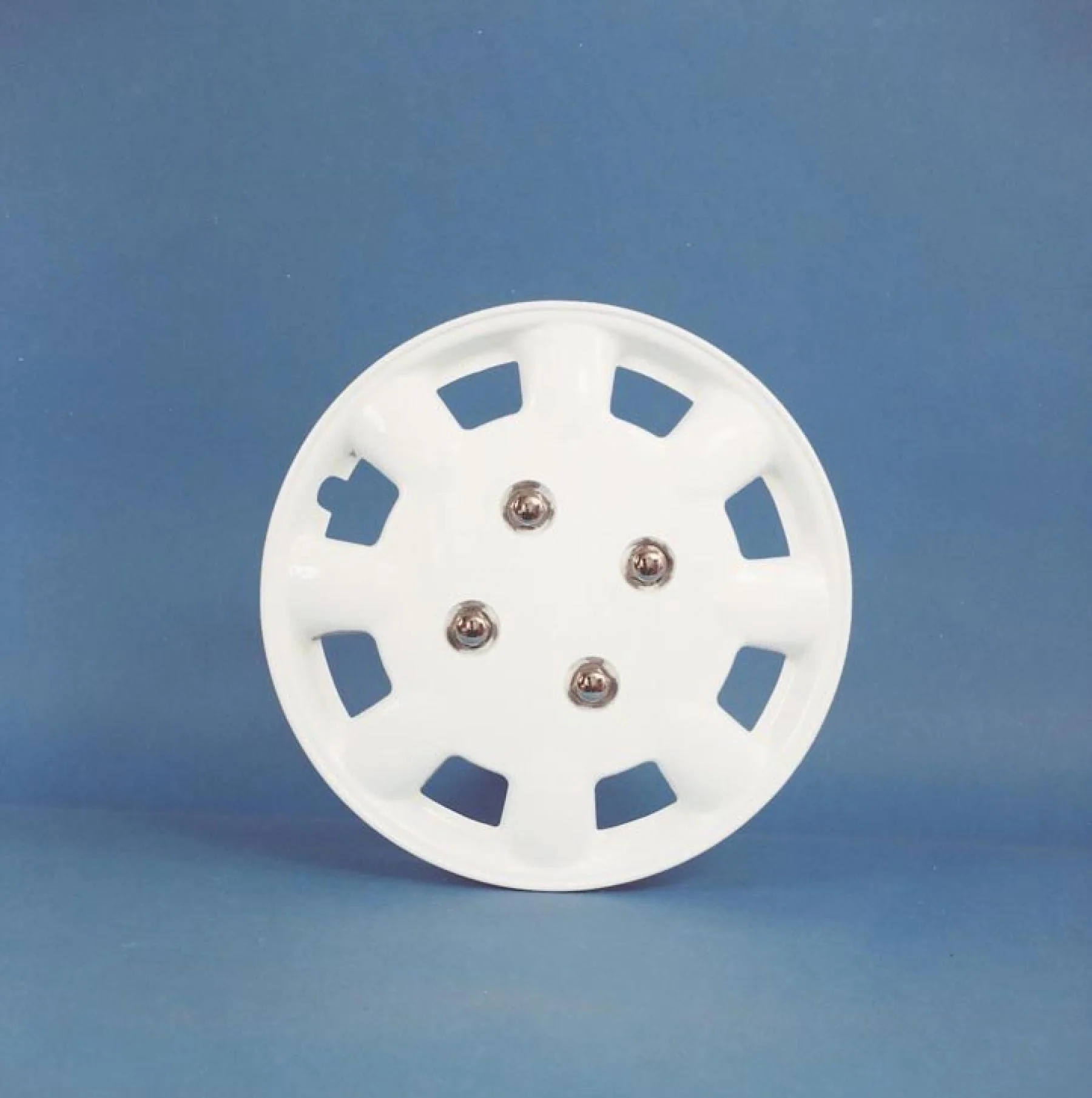 Caravan Wheel Trims 14" White Pair