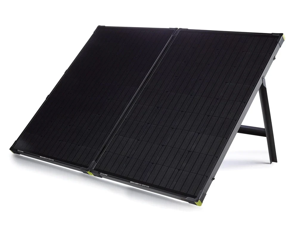 Goal Zero Boulder 200 Briefcase Solar Panel - Image 4