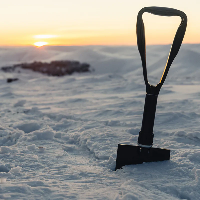 Highlander Double Folding Shovel - Image 3