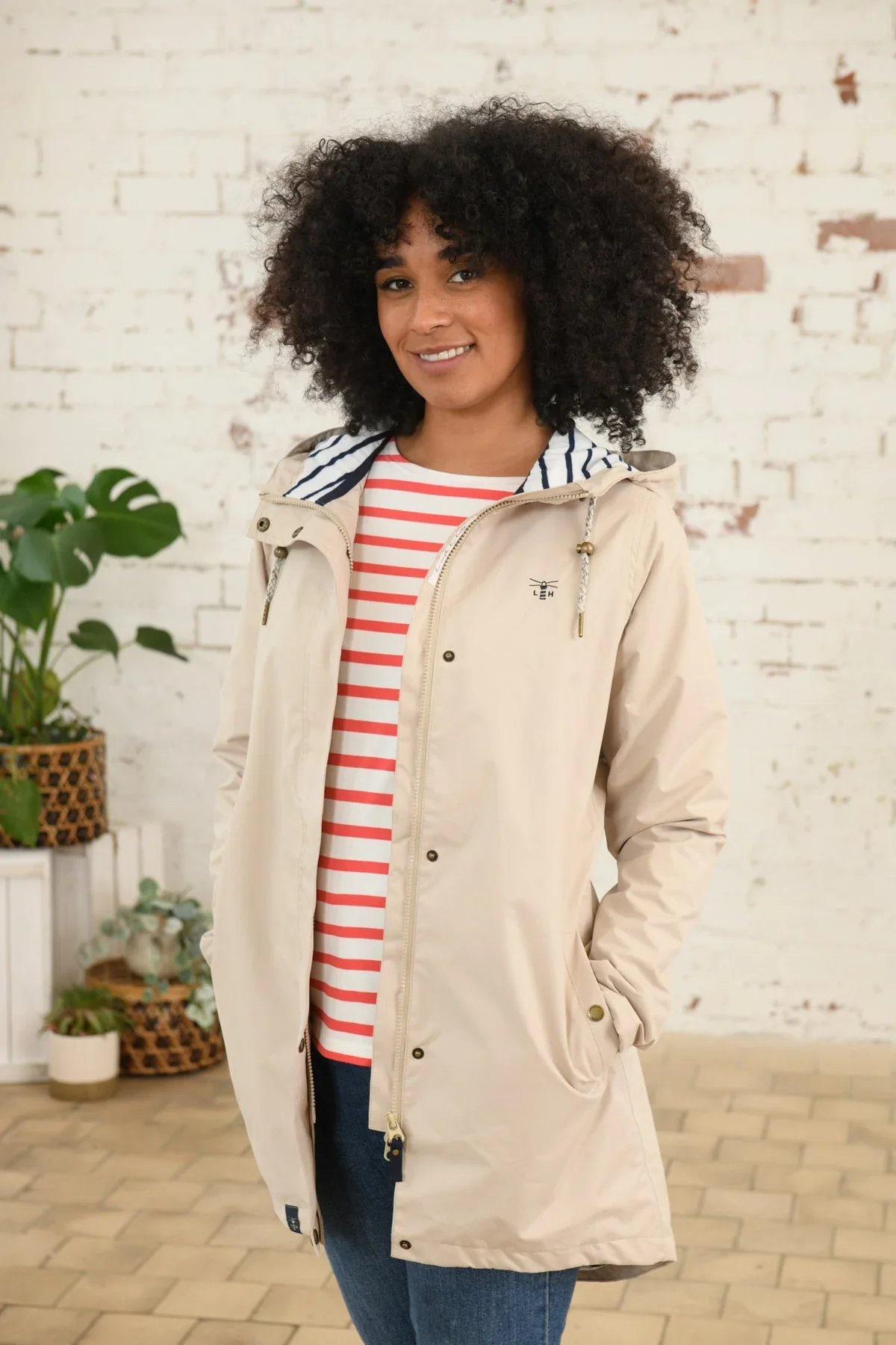 LightHouse Beachcomber Long Waterproof Jacket - Image 2