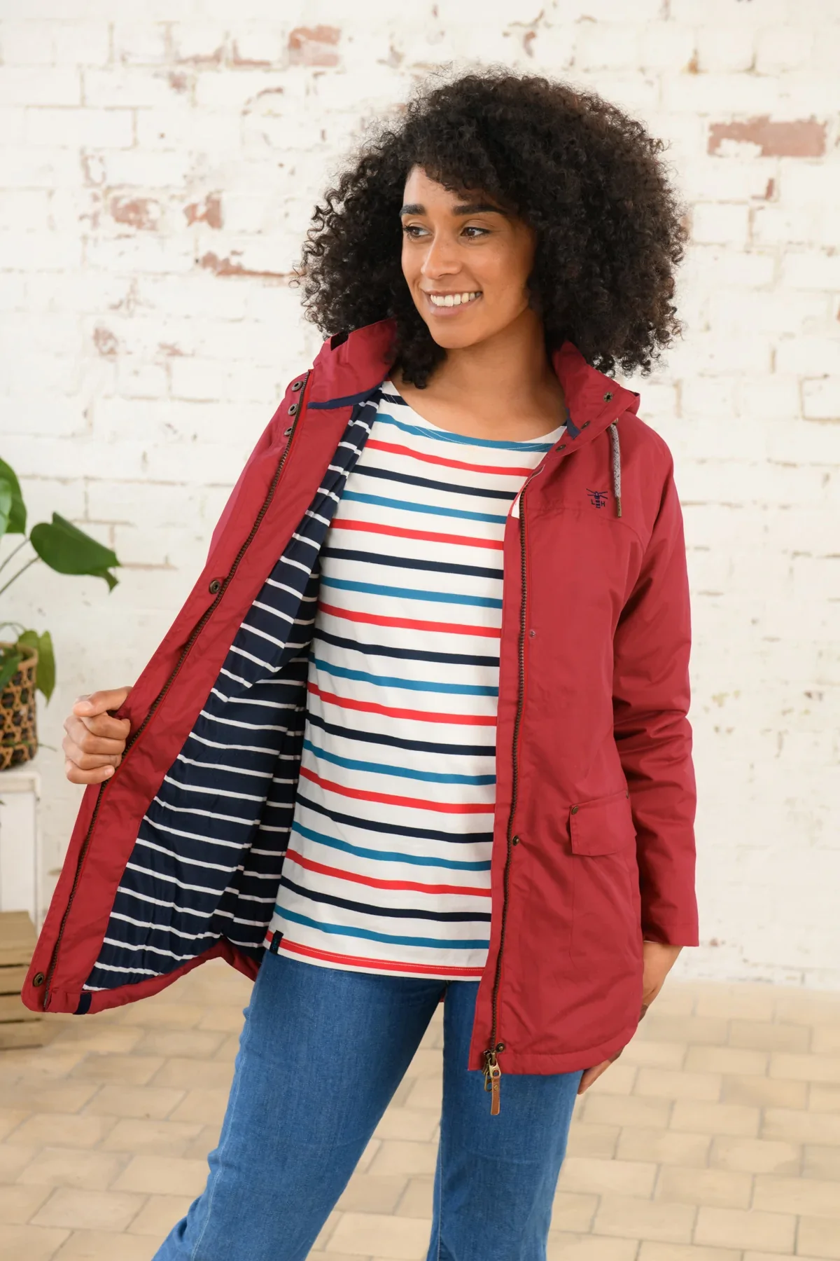 Lighthouse Iona Waterproof Ladies Coat - Image 13
