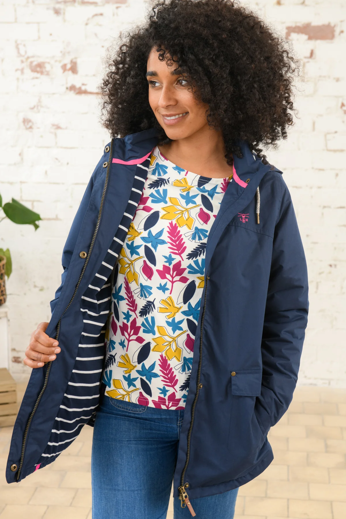 Lighthouse Iona Waterproof Ladies Coat - Image 7