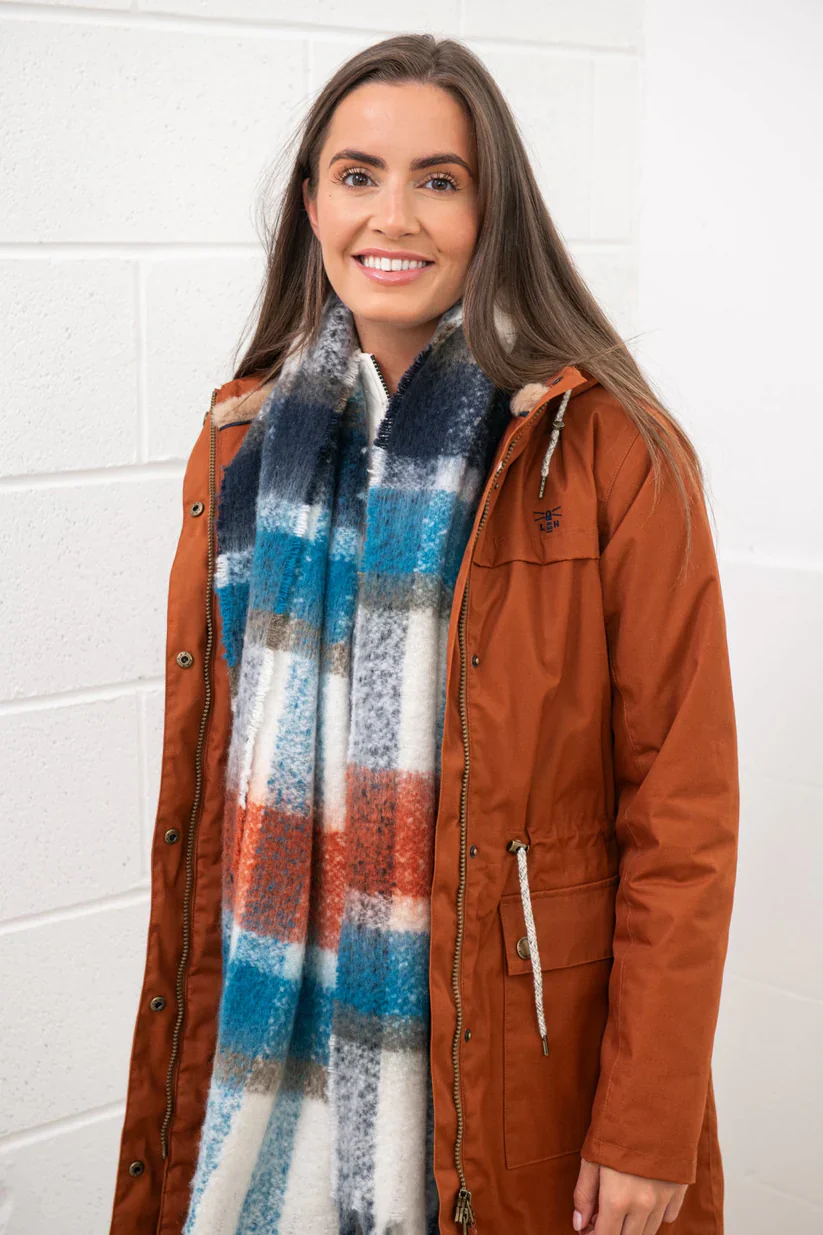 LightHouse Isobel Waterproof Coat - Image 11