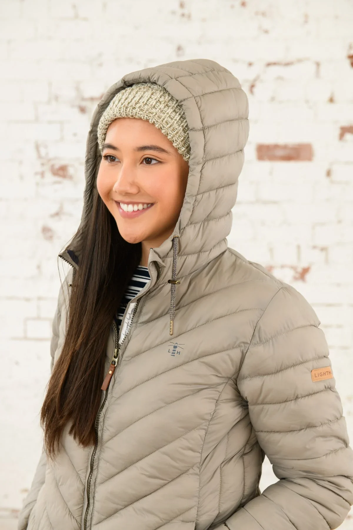 Lighthouse Laurel Padded Ladies Coat - Image 14