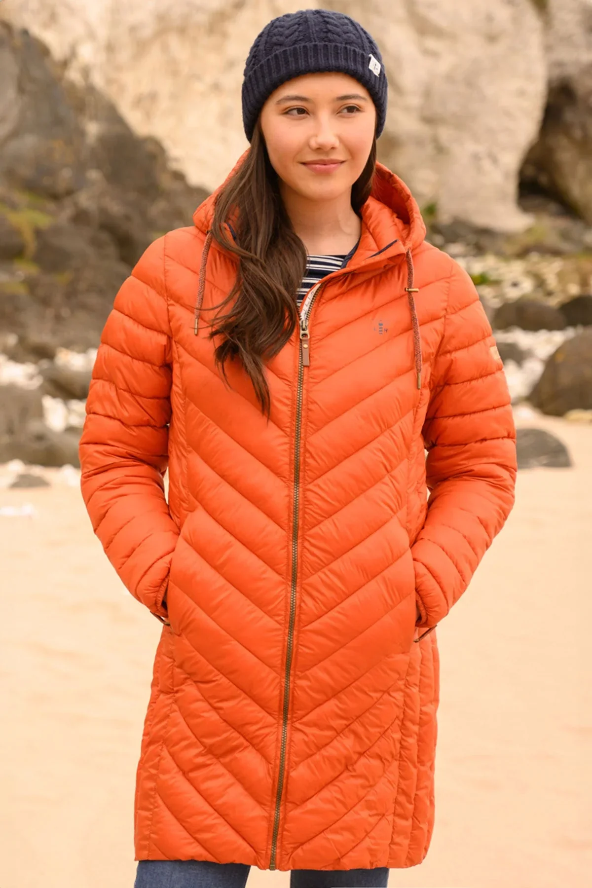 Lighthouse Laurel Padded Ladies Coat - Image 19