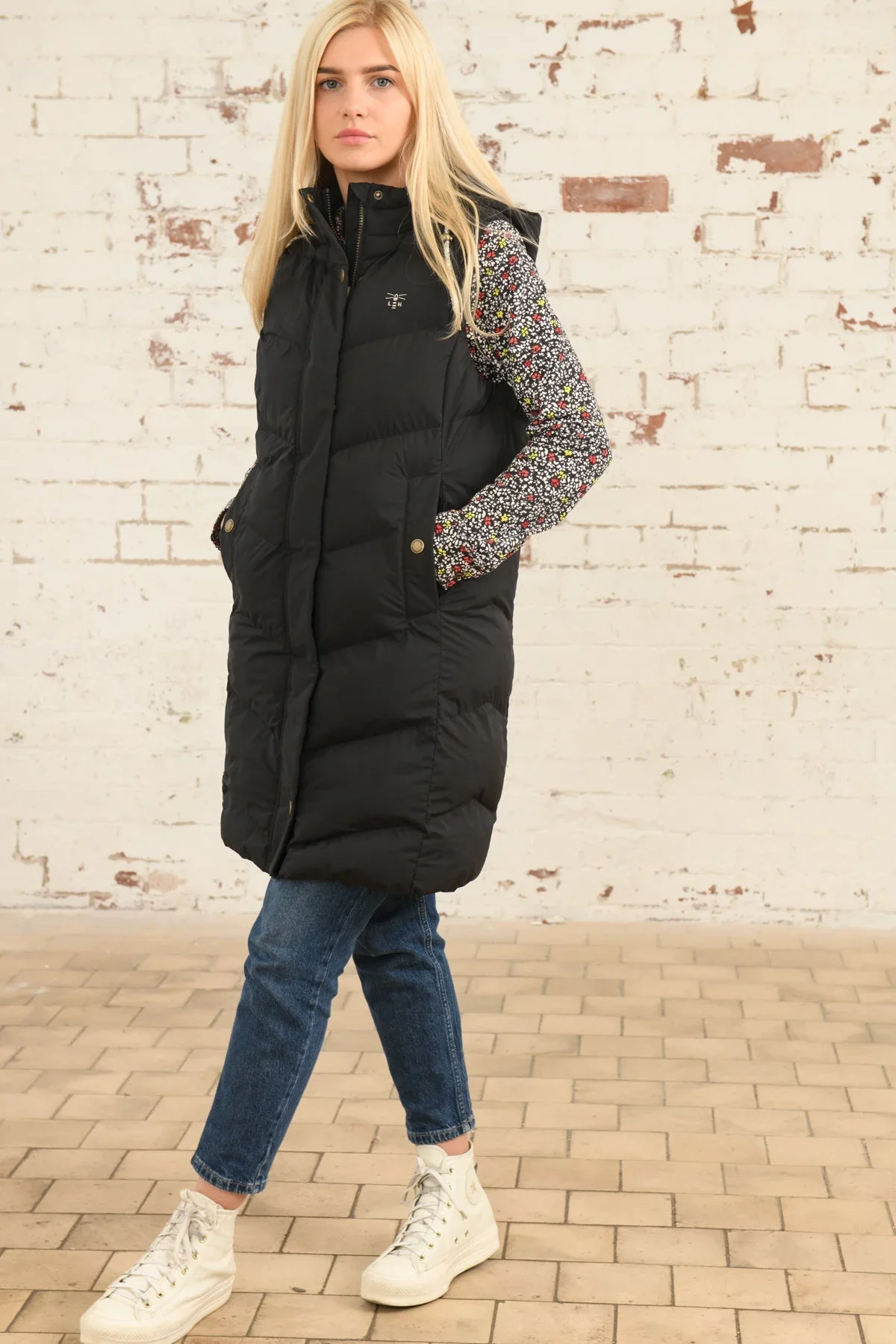 Lighthouse Savannah Long Gilet - Image 4