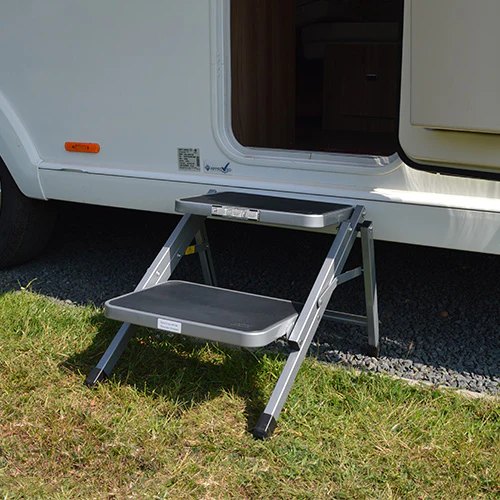 Maypole Folding Steel Double Step - Image 3