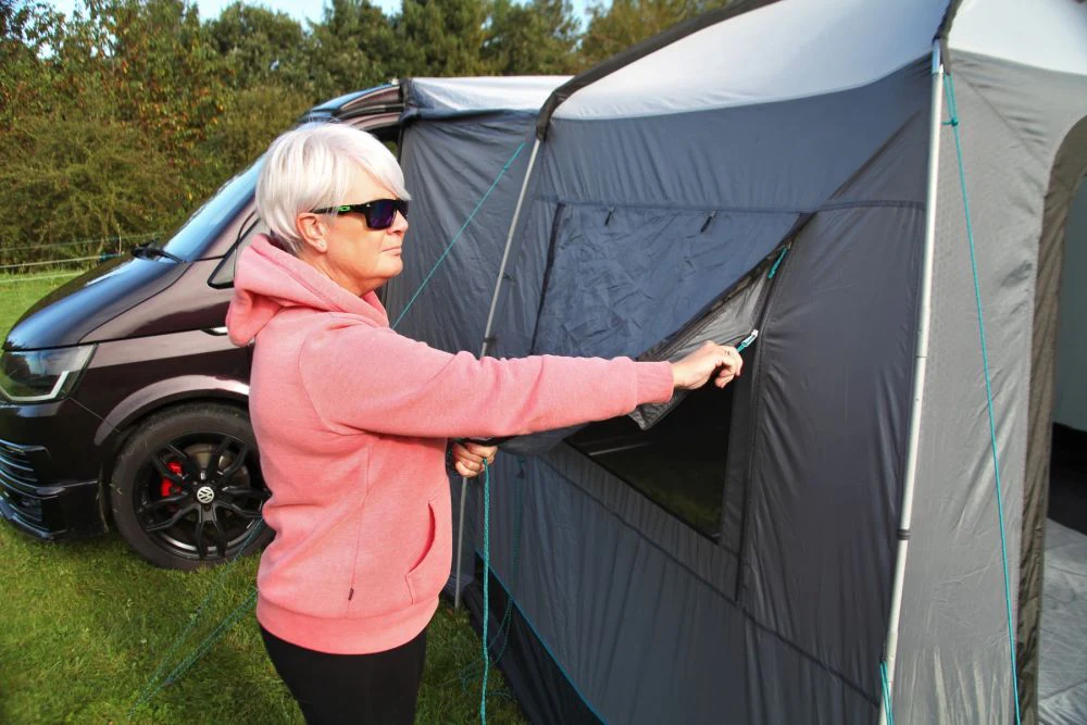 Outdoor Revolution Cayman Cuda F/G Driveway Campervan Awning 180 -240 - Image 3
