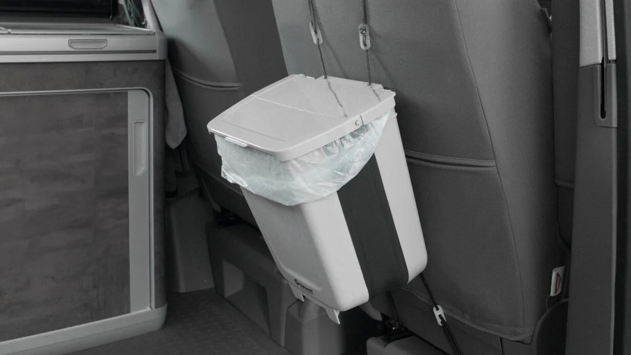 Outwell Collapsible VanTrash Bin 8L - Image 10