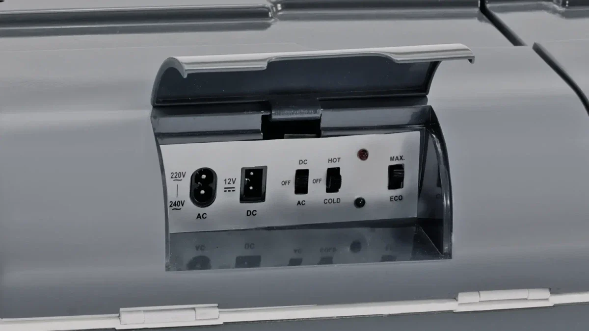 Outwell ECOcool Electric Cool Box 35L Slate Grey - Image 4