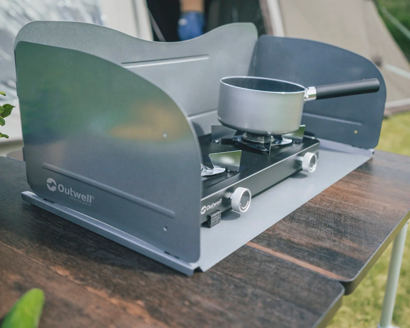 Outwell Heat Diffusion Plate & Windshield - Image 3