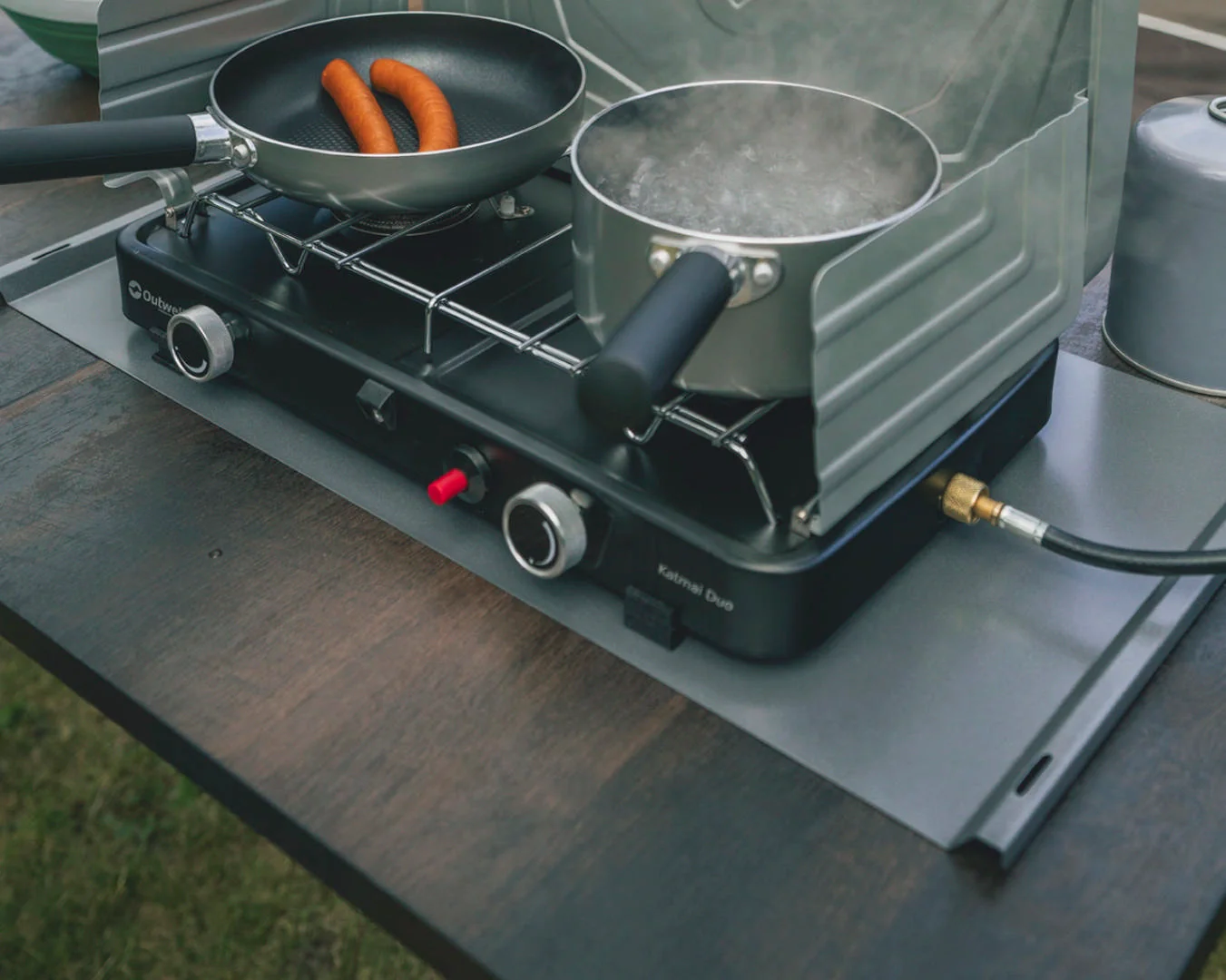 Outwell Heat Diffusion Plate & Windshield - Image 4