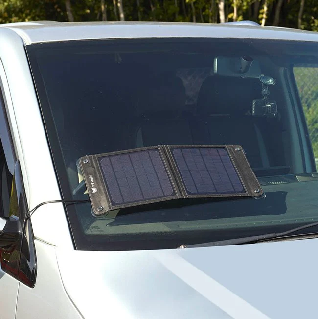PV LOGIC 8W Fold Up Solar Battery Maintainer - Image 4