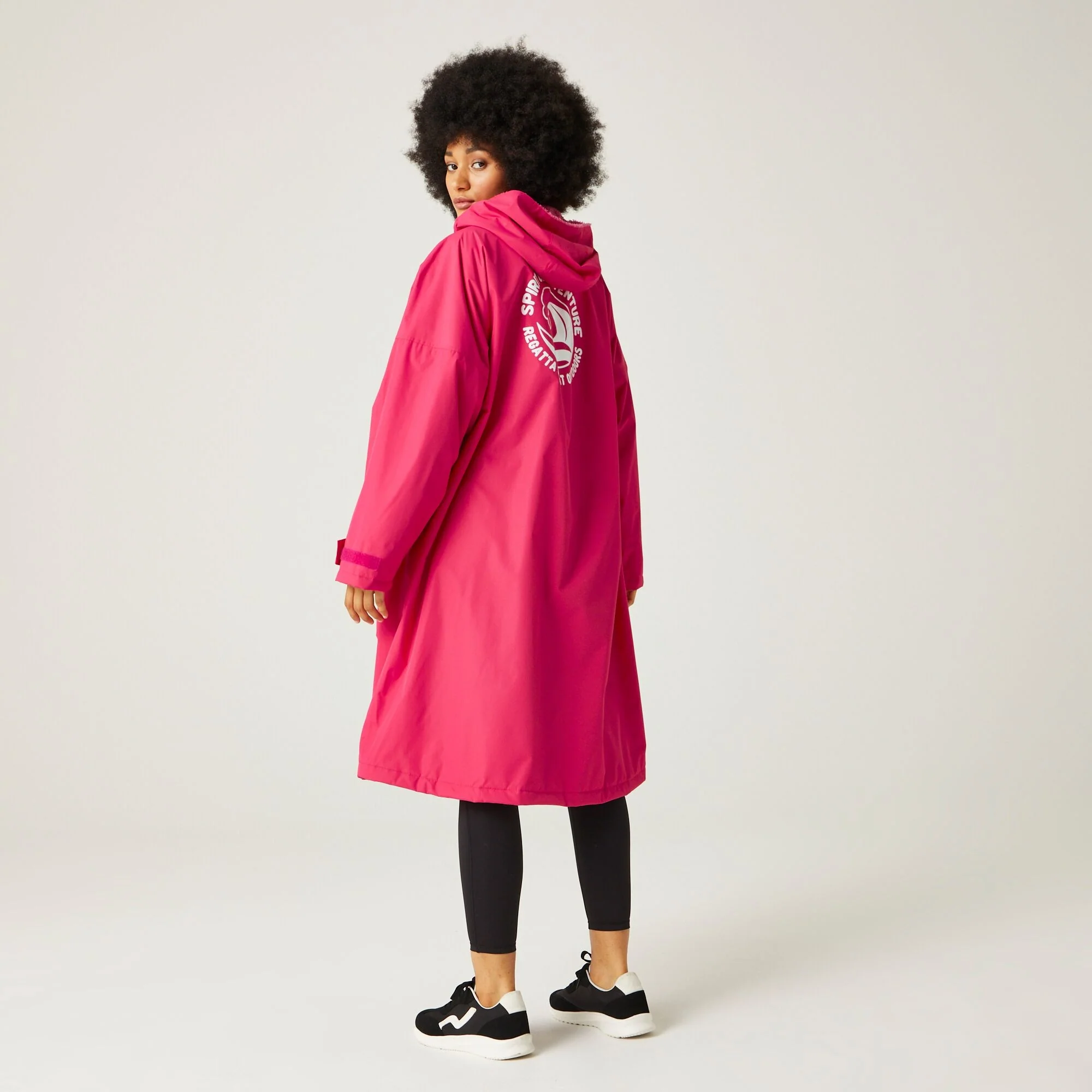 Regatta Adult Waterproof Changing Robe - Image 20