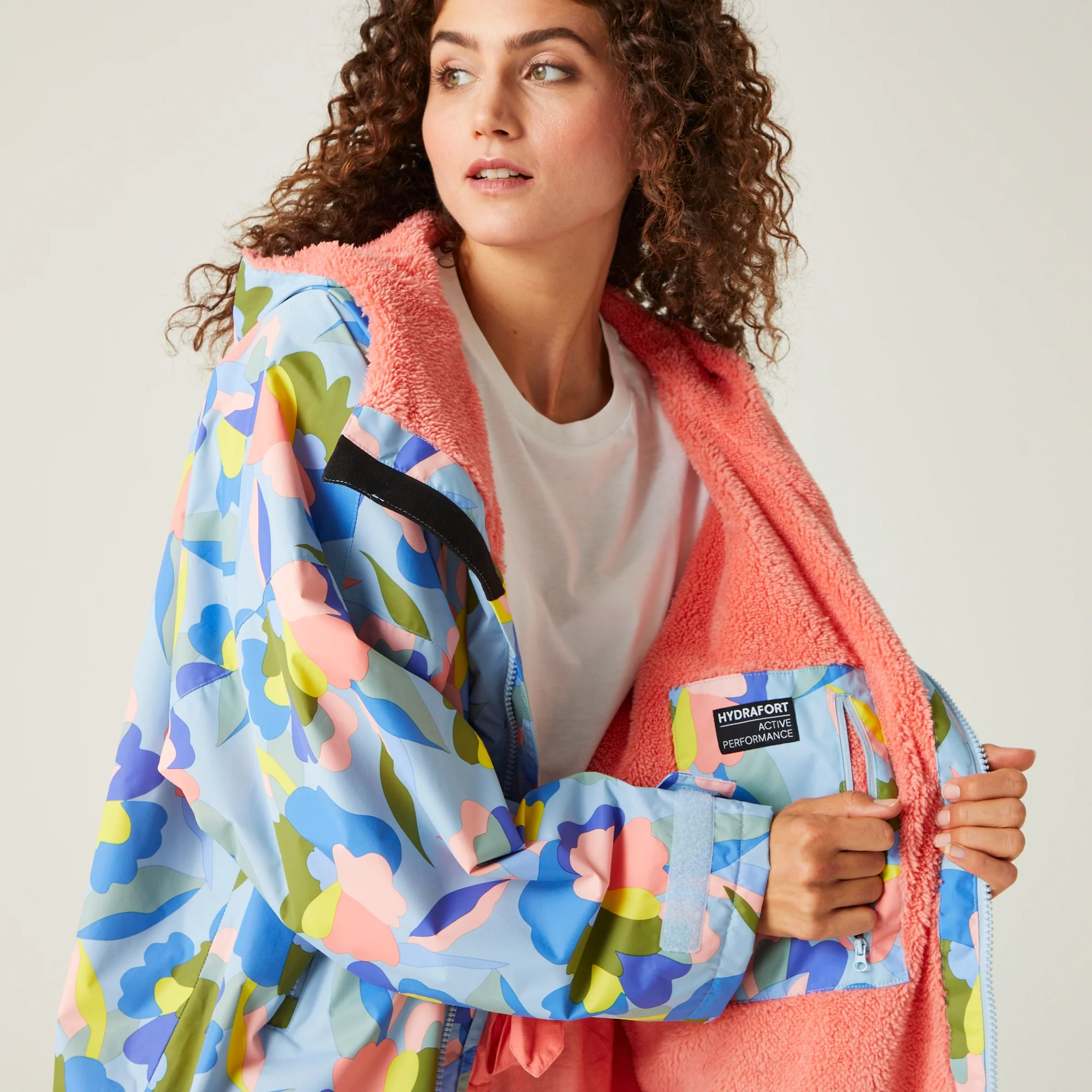 Regatta Adult Waterproof Changing Robe - Image 26