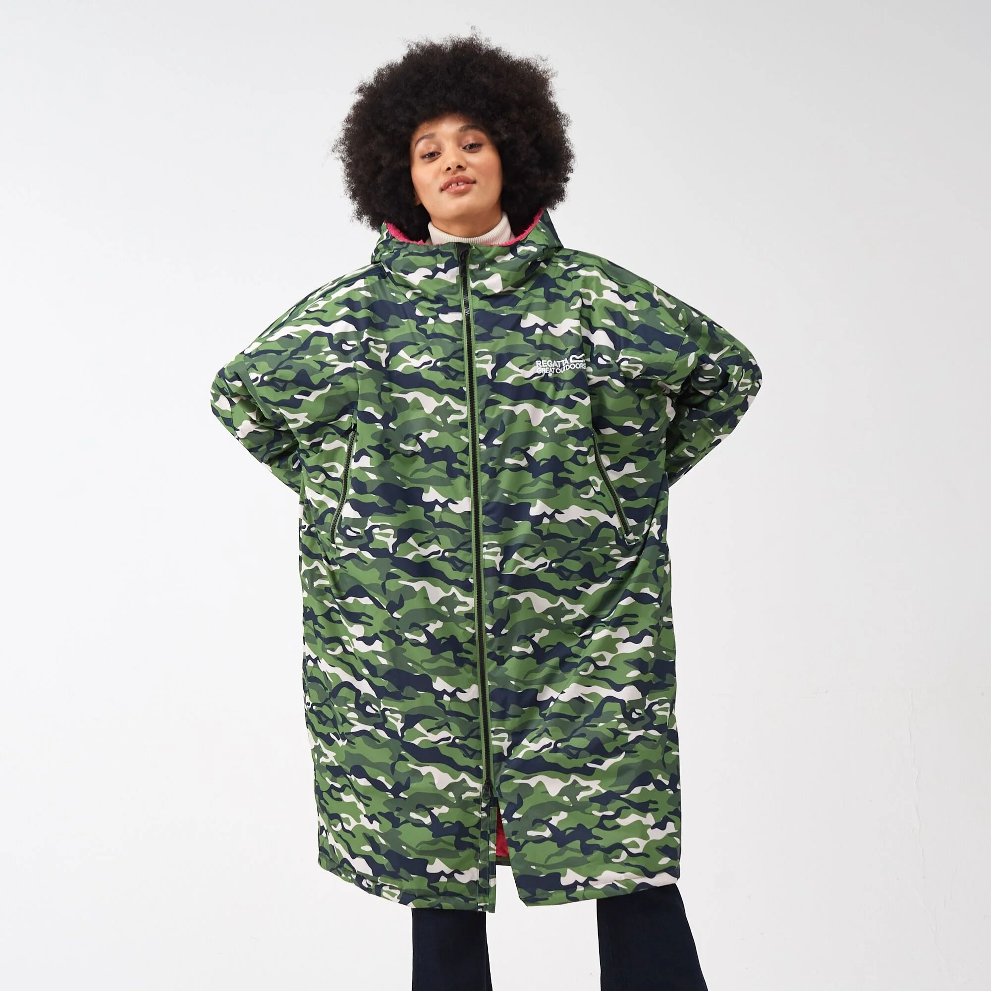 Regatta Adult Waterproof Changing Robe - Image 27