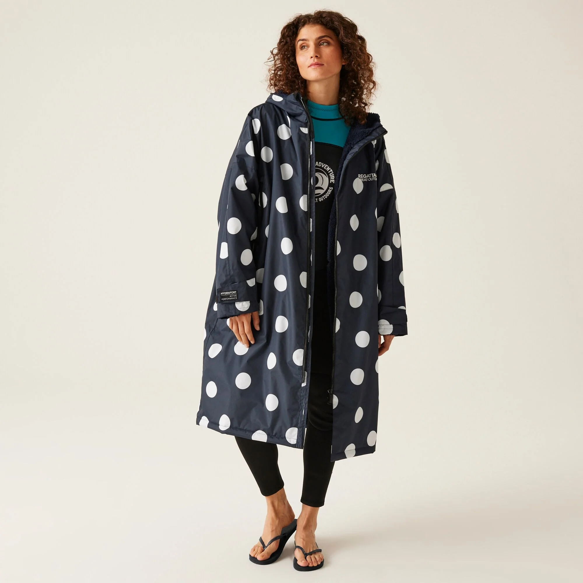 Regatta Adult Waterproof Changing Robe - Image 51