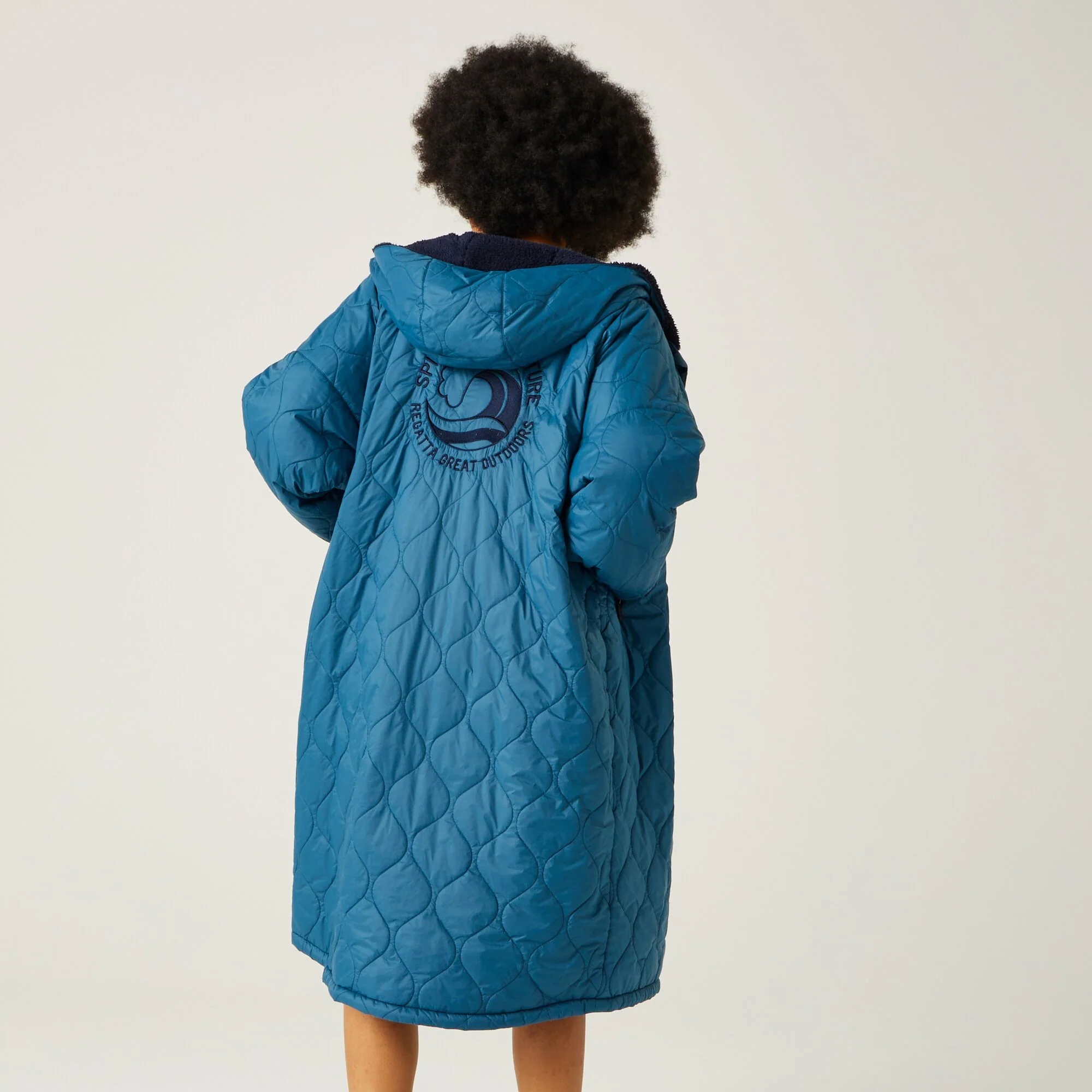 Regatta Adults Quilted Changing Robe - Image 9
