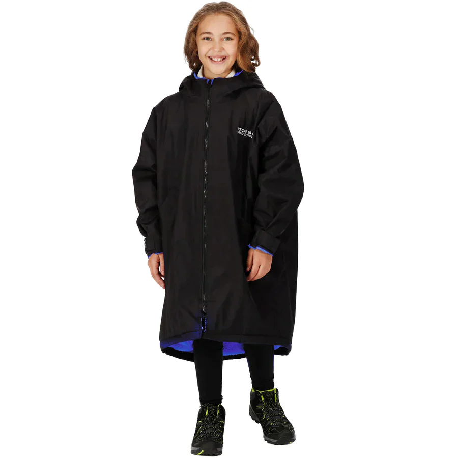 Regatta Junior Waterproof Changing Robe - Image 2