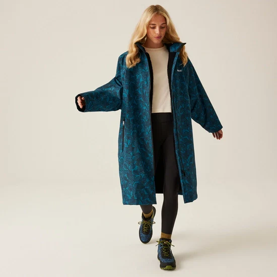 Regatta Orla Kiely Changing Robe - Image 3