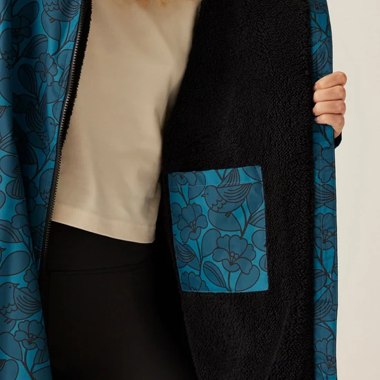 Regatta Orla Kiely Changing Robe - Image 4