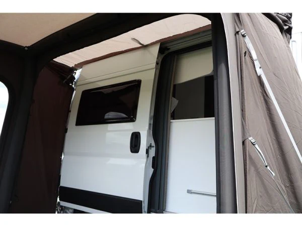 Telta Core 260 TALL Campervan Tunnel - Image 3