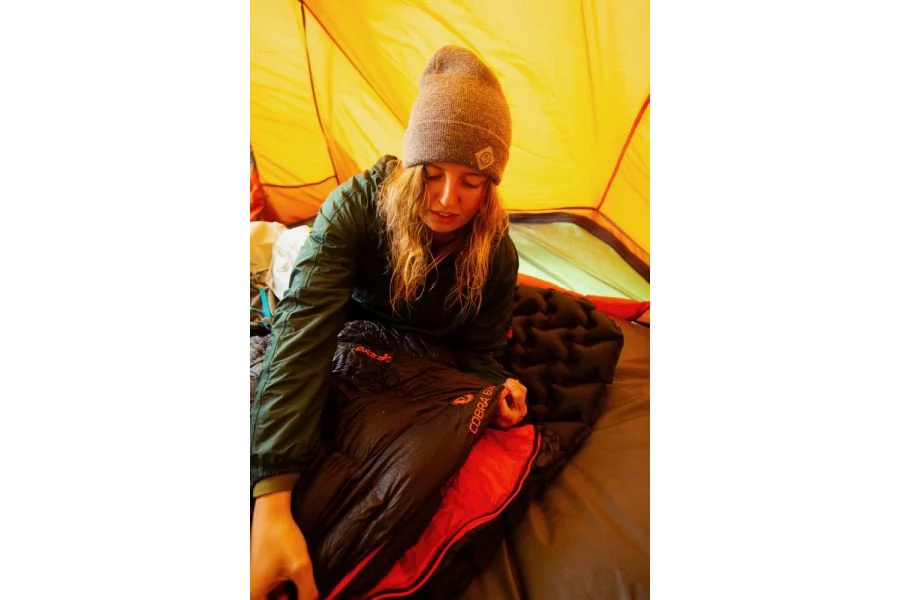 Vango Aotrom Lightweight Sleep Mat - Image 4
