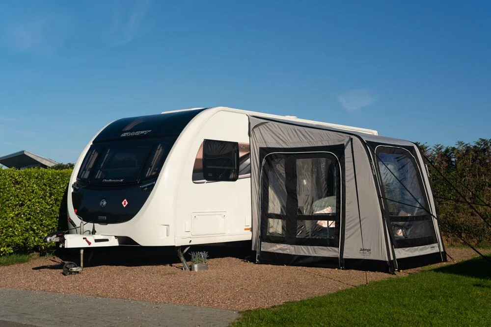 Vango Balletto AIR 200 Elements Shield Caravan Porch Awning - Image 3