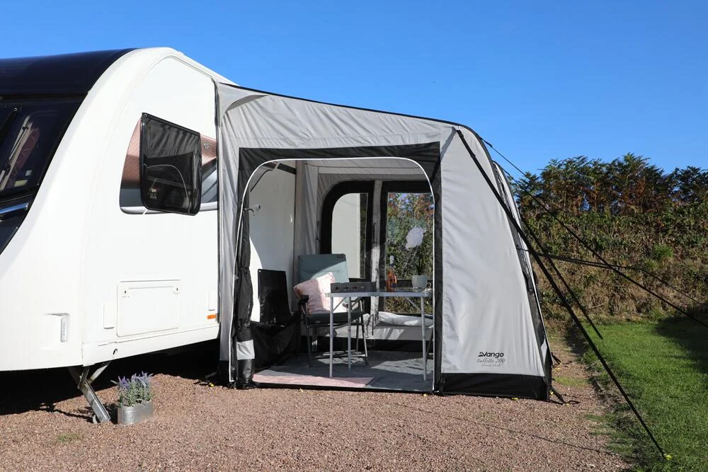 Vango Balletto AIR 200 Elements Shield Caravan Porch Awning - Image 4