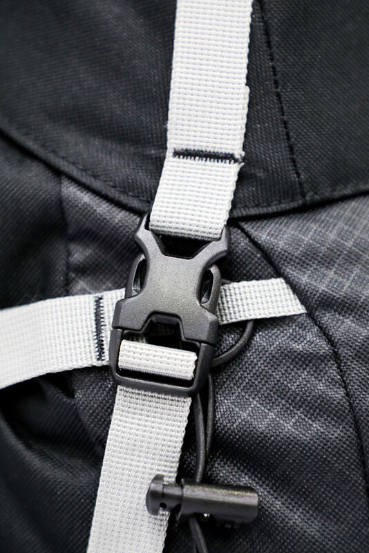 Vango Contour 65L Rucksack Black - Image 8