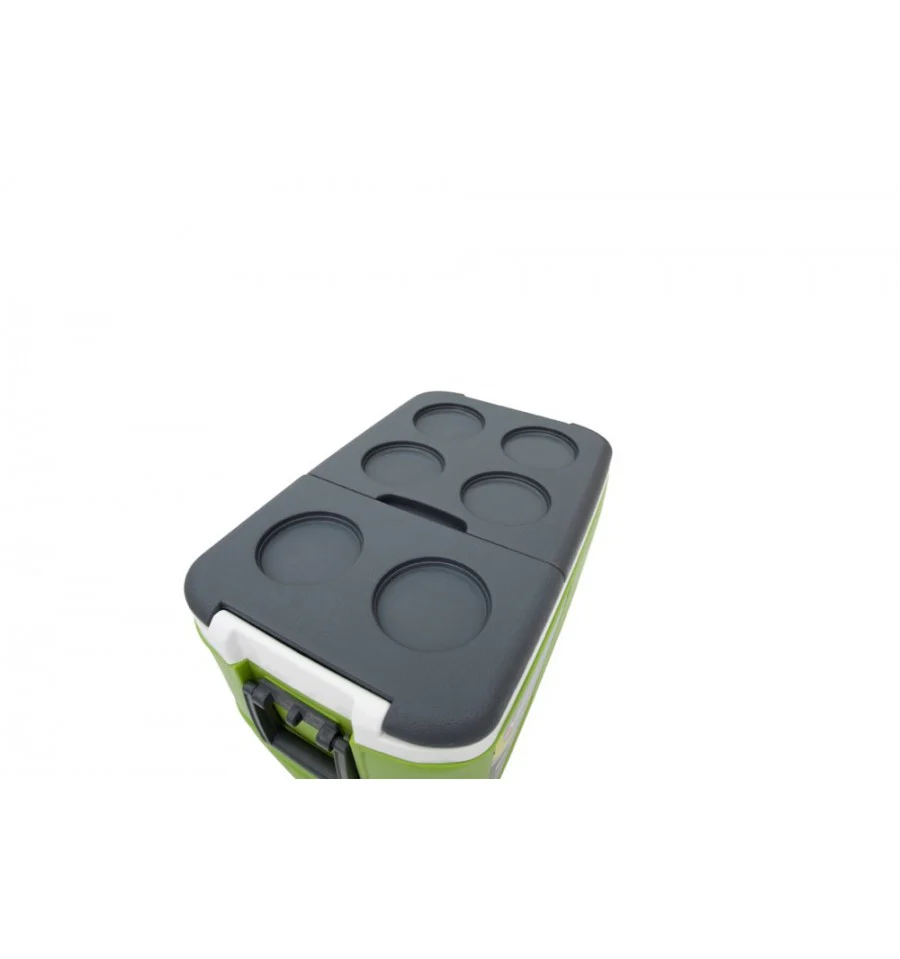 Vango Pinnacle 57L Cool Box - Image 3